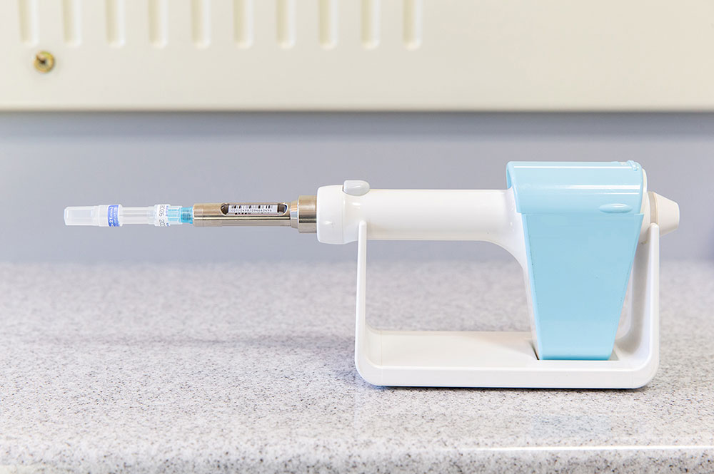 電動麻酔注射器